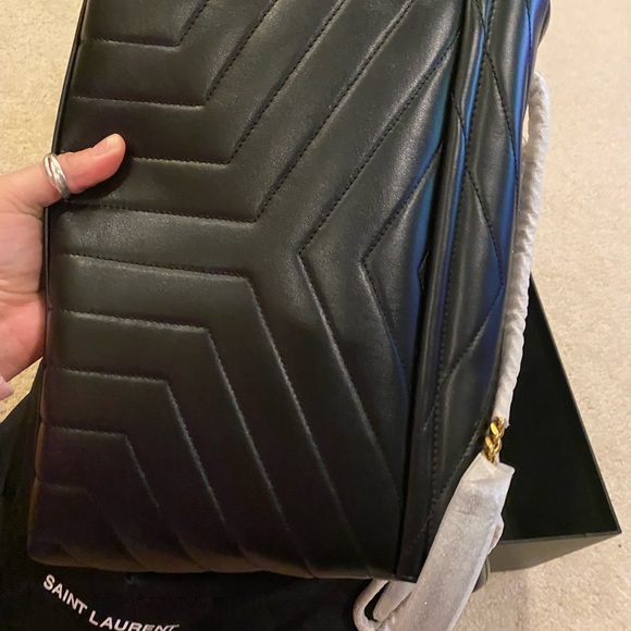 Brand New Authentic Medium Saint Laurent LouLou - Picture 8 of 10